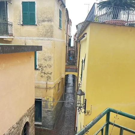 50 M From The Sea - Historic Center Of * Noli